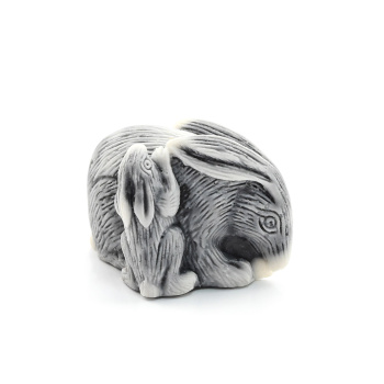 Фигурка из мраморной крошки 