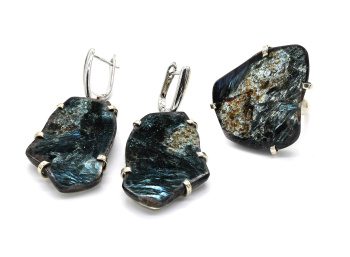 Кольцо и серьги нуумит, размер-18 арт. м174500-18