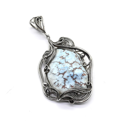 00000284016_001