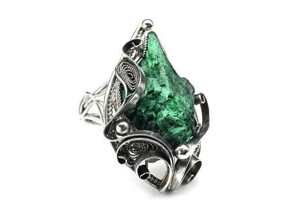 Кольцо и серьги с плисовым малахитом, размер-18 арт. ни117004-18